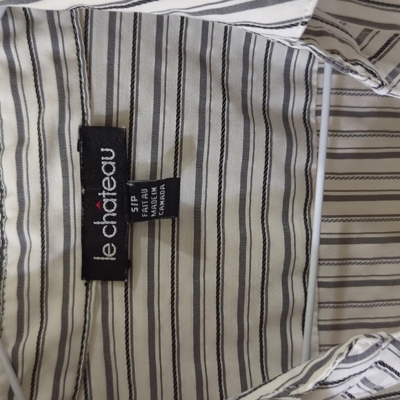 Le chateau blouse size small - Picture 2 of 11